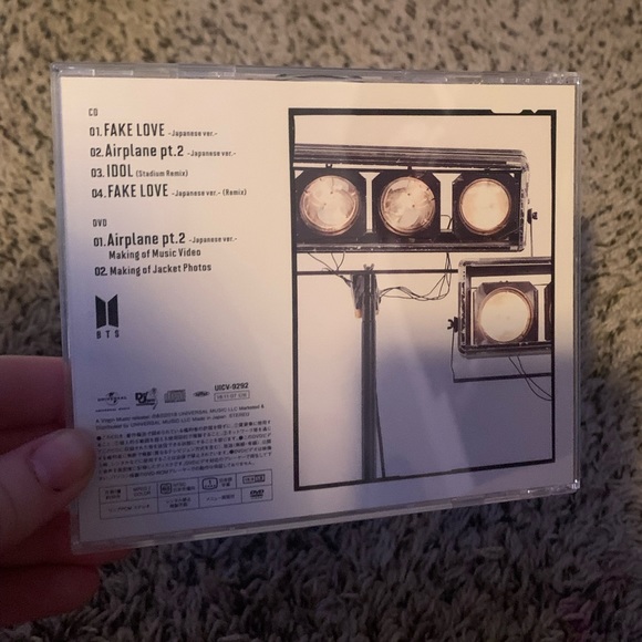 BTS CD - Picture 2 of 2